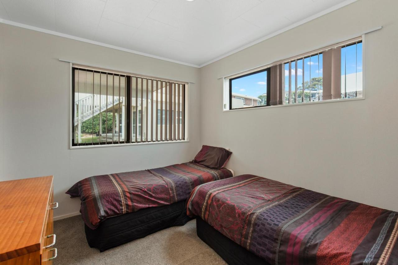 Oceanside Bach - Mount Maunganui Holiday Home 外观 照片