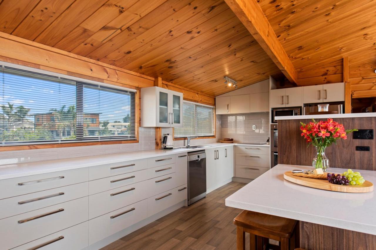 Oceanside Bach - Mount Maunganui Holiday Home 外观 照片